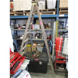 8 Foot Wood Step Ladder