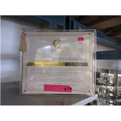 New Queen Size 3 Piece Duvet Cover Set - Gold