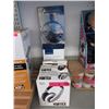 Image 1 : 3 Headsets & VCR Cables