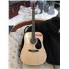 Image 1 : Trendy Acoustic Guitar with Soft Case