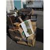 Image 1 : Skid of Assorted Household Goods