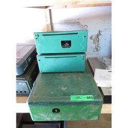 3 Coleman Camp Stoves