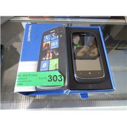 New Nokia Lumia 360 Demo Phone with Adapter