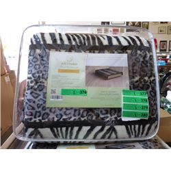 2 New Queen Size Animal Stripe Sherpa Blankets