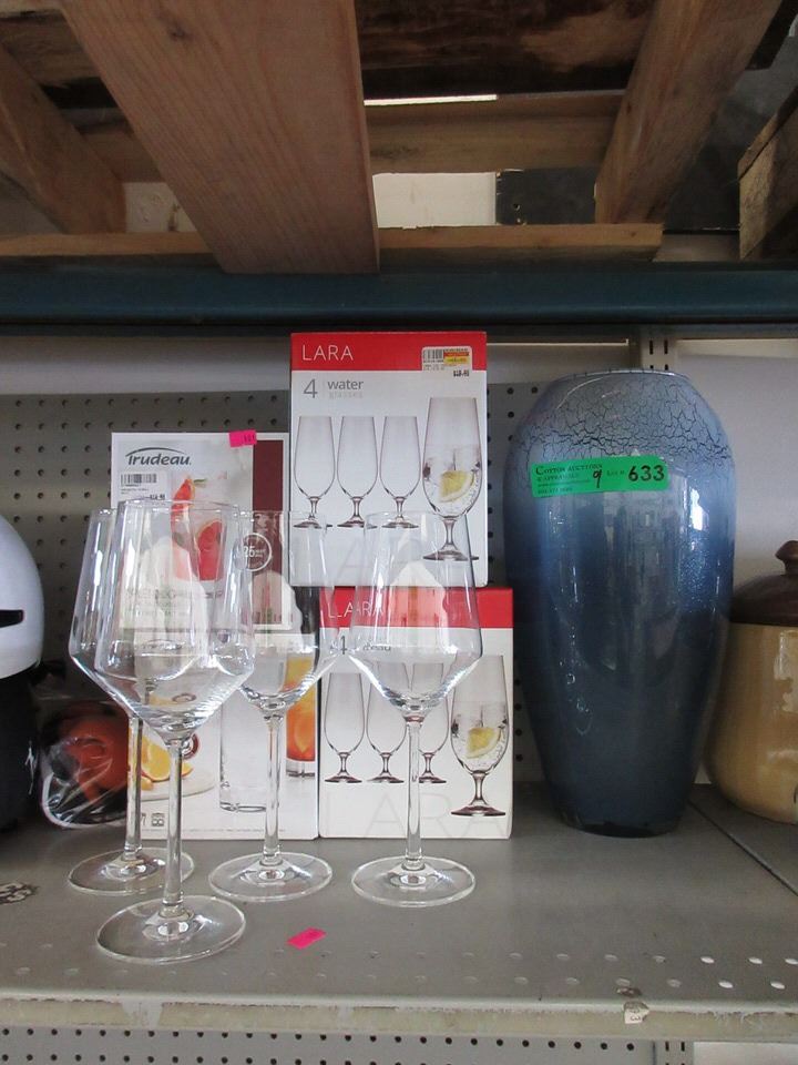 Large Blue Art Glass Vase Wine Glasses