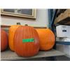 Image 1 : 3 Imitation Pumpkin Decorations