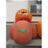 Image 1 : 4 Imitation Pumpkin Decorations
