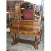 Image 1 : A Victorian style mahogany dressing table, H 161.5cms W 121.5cms...