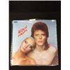 Image 1 : DAVID BOWIE "PINUPS" VINYL RECORD (GERMAN IMPORT)