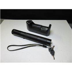 New Very High Power Laser Pointer with Keys for safety and charger