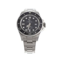 WATCH: [1] S/Steel Man's Rolex Oyster Perpetual Sea Dweller, black dial, black rotating bezel, model