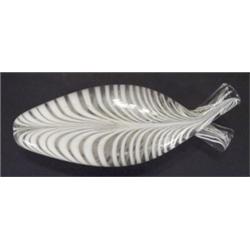 Victorian Nailsea style clear and white gl…