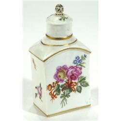 Flat sided Continental porcelain tea caddy…