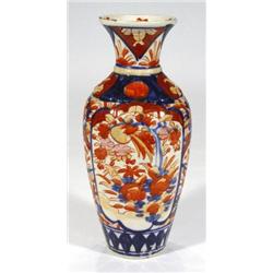 Large Japanese Imari porcelain vase, hand …