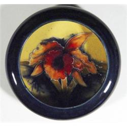 Moorcroft ashtray hand painted and tubelin…