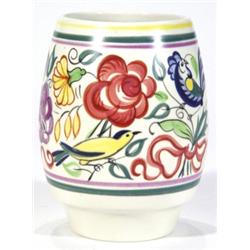 Poole pottery traditional vase, hand paint…