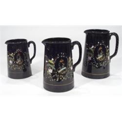 Graduated set of three Victorian black gla…