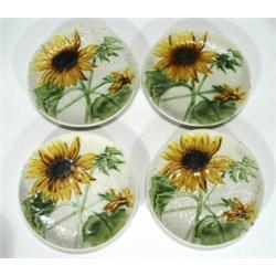 Set of four French pottery plates decorate…