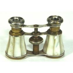 Pair of mother-of-pearl handled mother-of-…