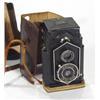 Image 1 : Leather cased Carl Zeiss Ikon camera…