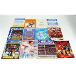 Large quantity of football programmes main…
