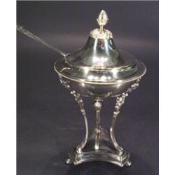 Silver plated caviar dish and cover with s…