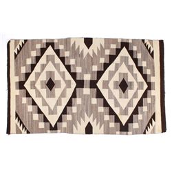 Large Navajo Borderless Crystal Pattern Wool Rug