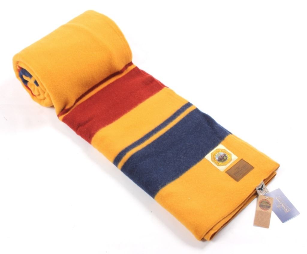 NEW Pendleton Yellowstone National Park Blanket
