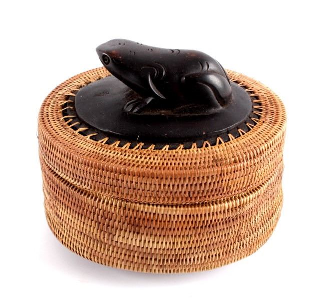 Inuit Eskimo Frog Totem Pine Needle Basket