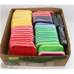 LOT WITH MANY PACKAGES OF ASSORTED COLOR SNACK