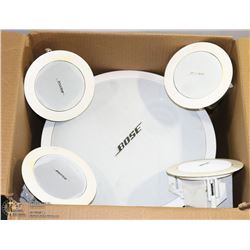SET OF WHITE BOSE SPEAKERS INCL 4 FREESPACE
