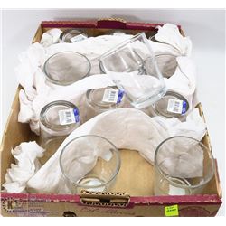 FLAT OF GLASS CUPS