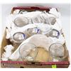 Image 1 : FLAT OF GLASS CUPS