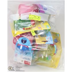 EXTRA LARGE BAG OF ASSORTED SIPPY CUPS