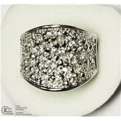 STERLING SILVER RING SIZE 6