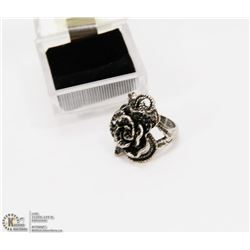 MODERN STYLE FLOWER  RING WOMEN JEWELRY