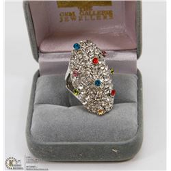 WOMAN INLAID MULTICOLOR STONE CRYSTAL RING