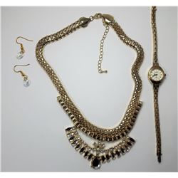 22 - GOLD TONE & CLEAR RHINESTONE