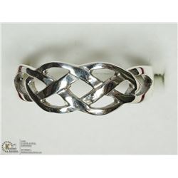 15) STERLING SILVER RING SIZE 7