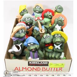 LOT OF 11 GARDEN FROG FIGURINES, ALL DIFFERENT