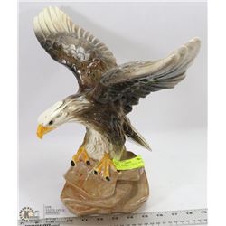VINTAGE CERAMIC EAGLE ARNELS 1984.