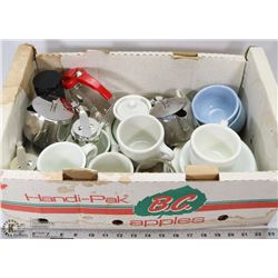 1) 28 HOTEL & RESTAURANT WARE & COLLECTIBLE ITEMS