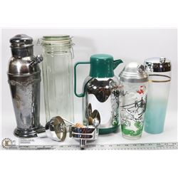 8) LOT OF COLLECTIBLE ITEMS INCL 1 TEAPOT, 2