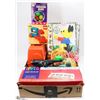 Image 1 : ESTATE BOX OF VINTAGE TOYS.
