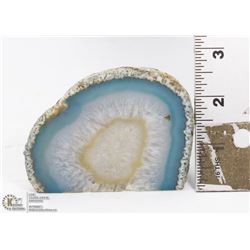 BLUE & YELLOW GEODE.