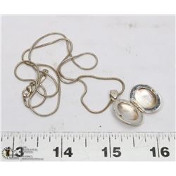 LOCKET AND 20" CHAIN STAMPED 925