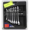 Image 1 : NEW SET OF MASTERCRAFT METRIC WRENCHES.
