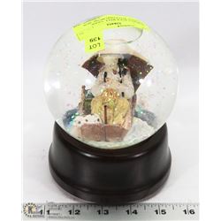 NORMAN ROCKWELL "GONE FISHING" ROTATING MUSIC BOX