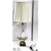 Image 1 : HOLLYWOOD REGENCY STYLE TABLE LAMP WITH BRASS