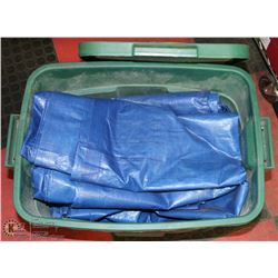 TOTE WITH EXTRA LARGE TARP